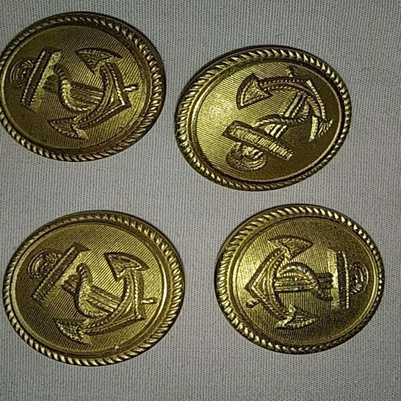 Antique Brass buttons  - Picture 1 of 2